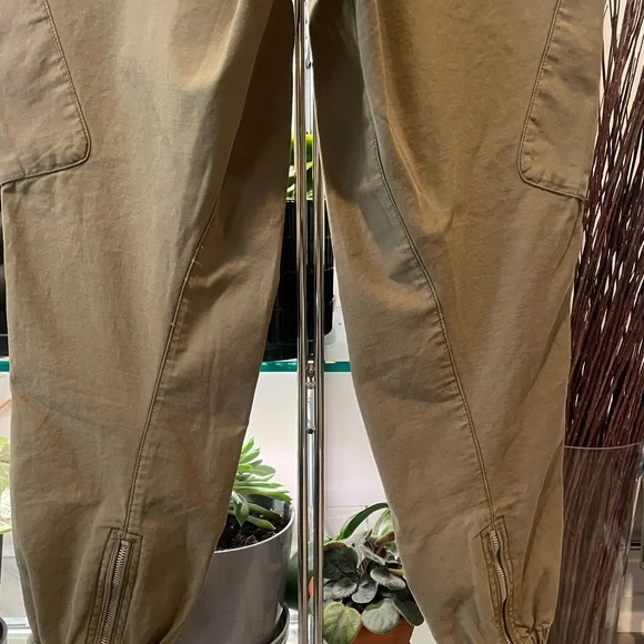 rag & bone Woman’s Khaki Cargo Pants - Picture 6 of 7